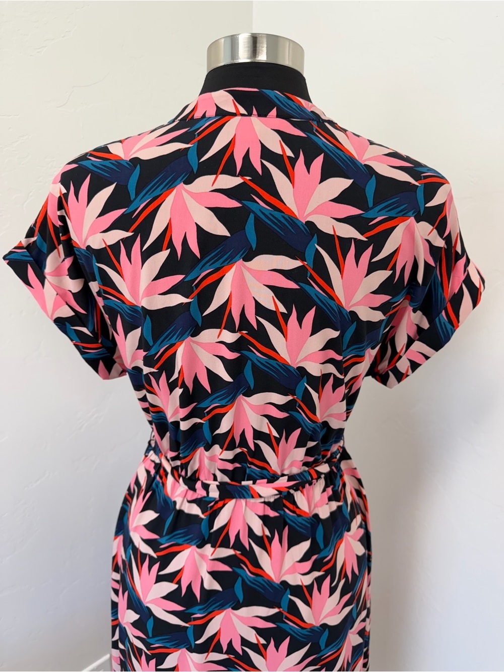 Boden Nicola Black Pink Bird of Paradise Button Up Midi Shirt Dress Size 8 - Picture 10 of 14